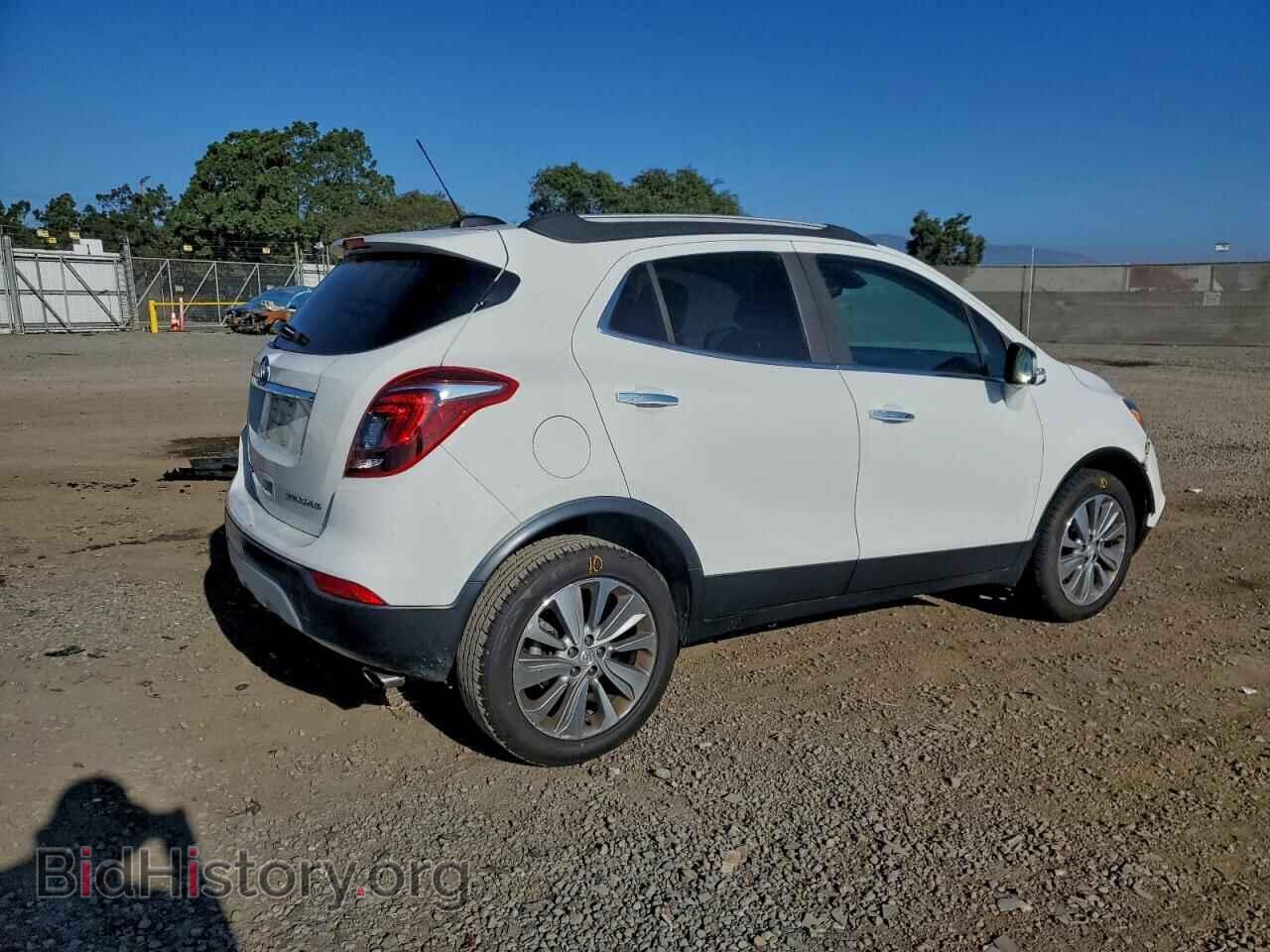 2018 BUICK ENCORE - VIN: KL4CJASB0JB575696 - Photo 3