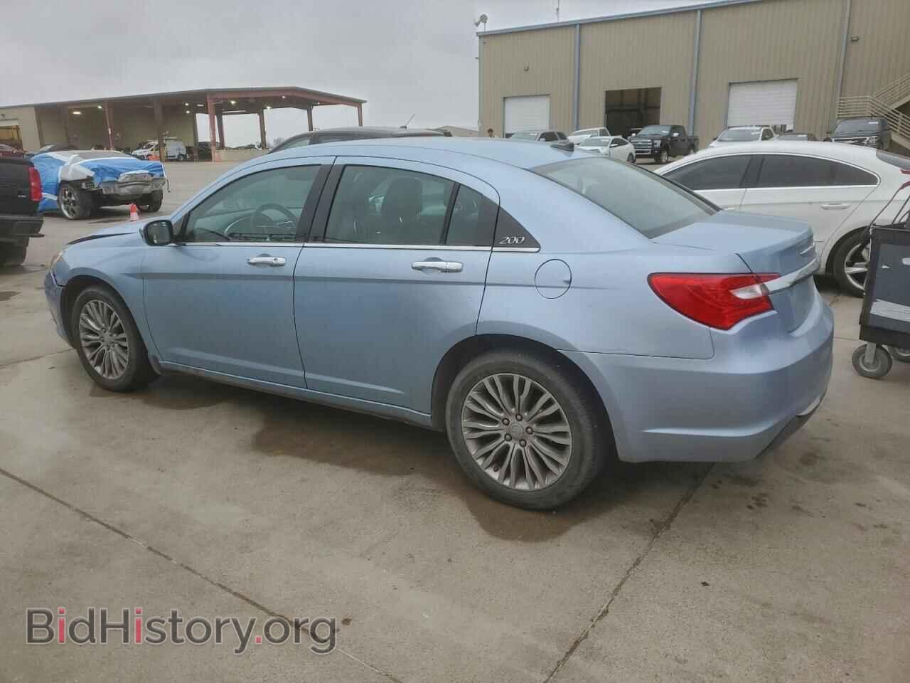 2012 CHRYSLER 200 - VIN: 1C3CCBCB5CN249869 - Фото 2