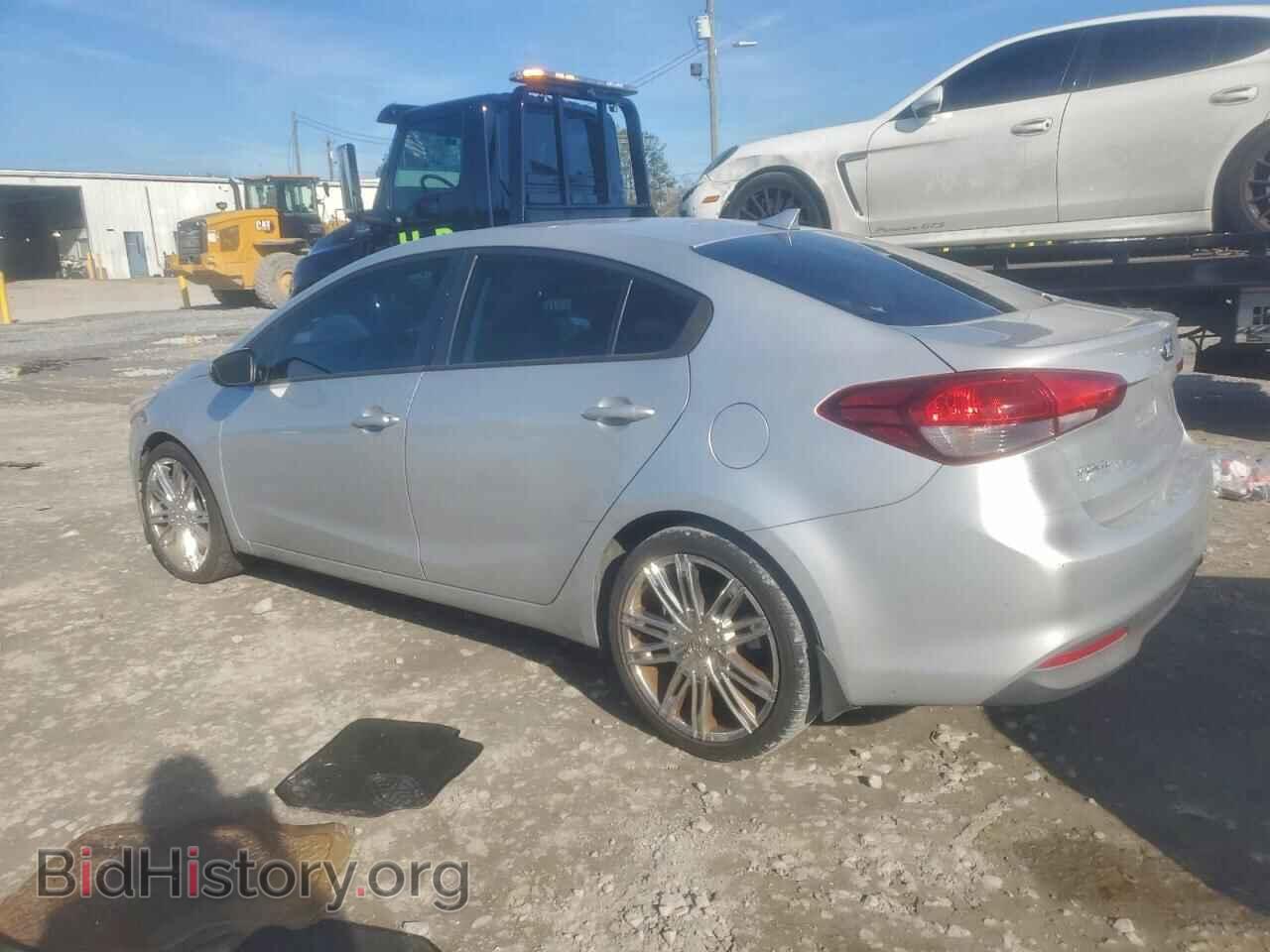 2017 KIA FORTE - VIN: 3KPFK4A79HE057274 - Фото 2