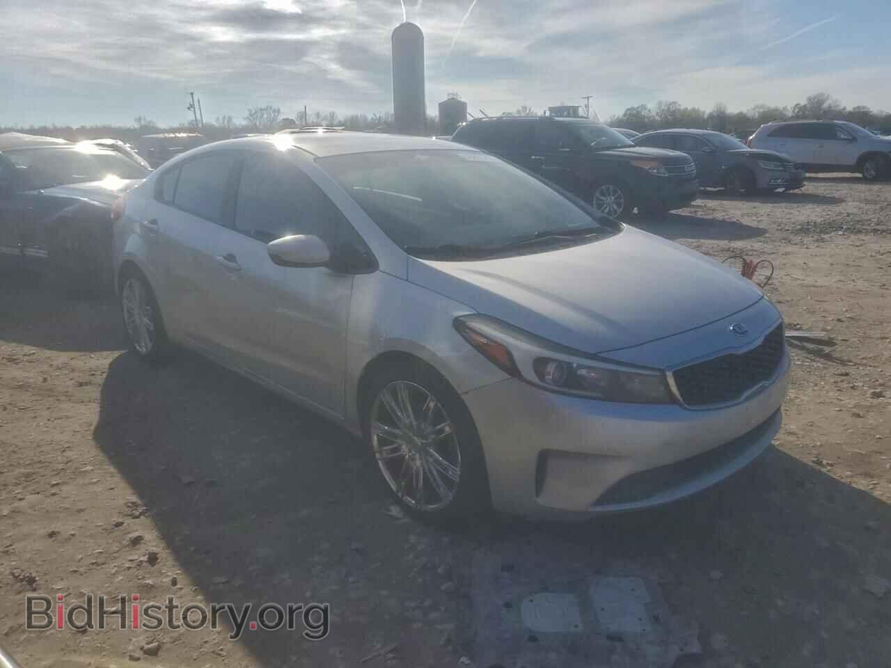 2017 KIA FORTE - VIN: 3KPFK4A79HE057274 - Фото 4