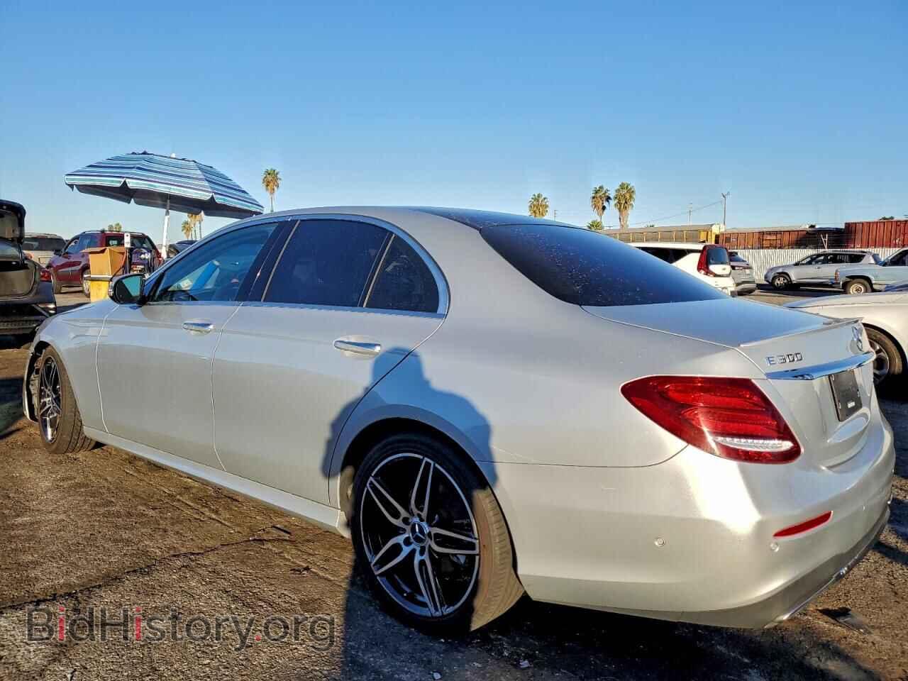 2017 MERCEDES-BENZ E-CLASS - VIN: WDDZF4JB2HA058894 - Фото 2