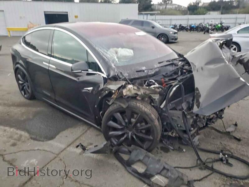 2018 Tesla MODEL X (VIN 5YJXCAE2XJF141831) — фото 4 из 12