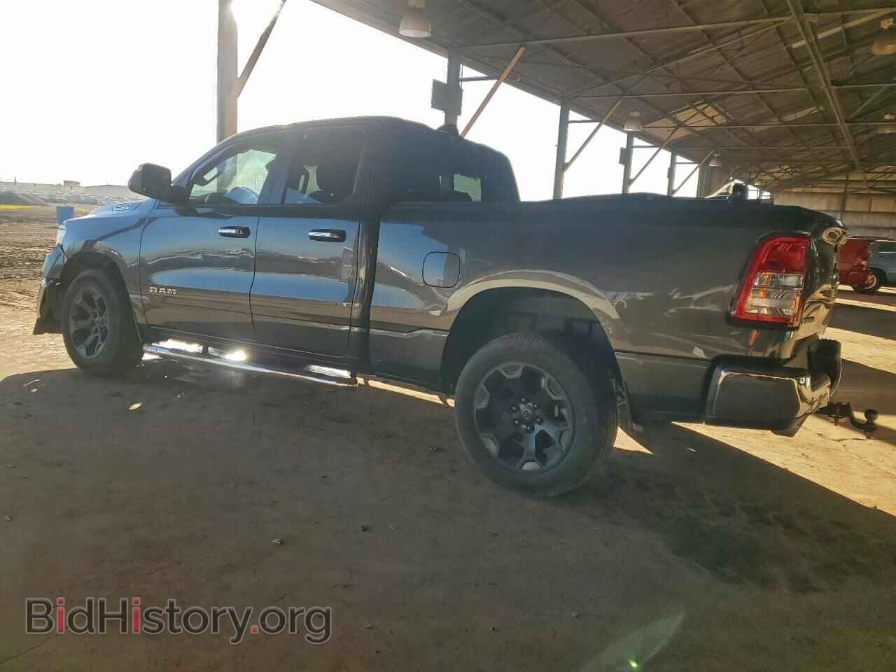 2019 RAM 1500 - VIN: 1C6RREBT1KN751106 - Фото 2