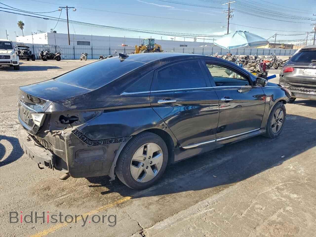2012 HYUNDAI SONATA - VIN: KMHEC4A42CA037664 - Фото 3