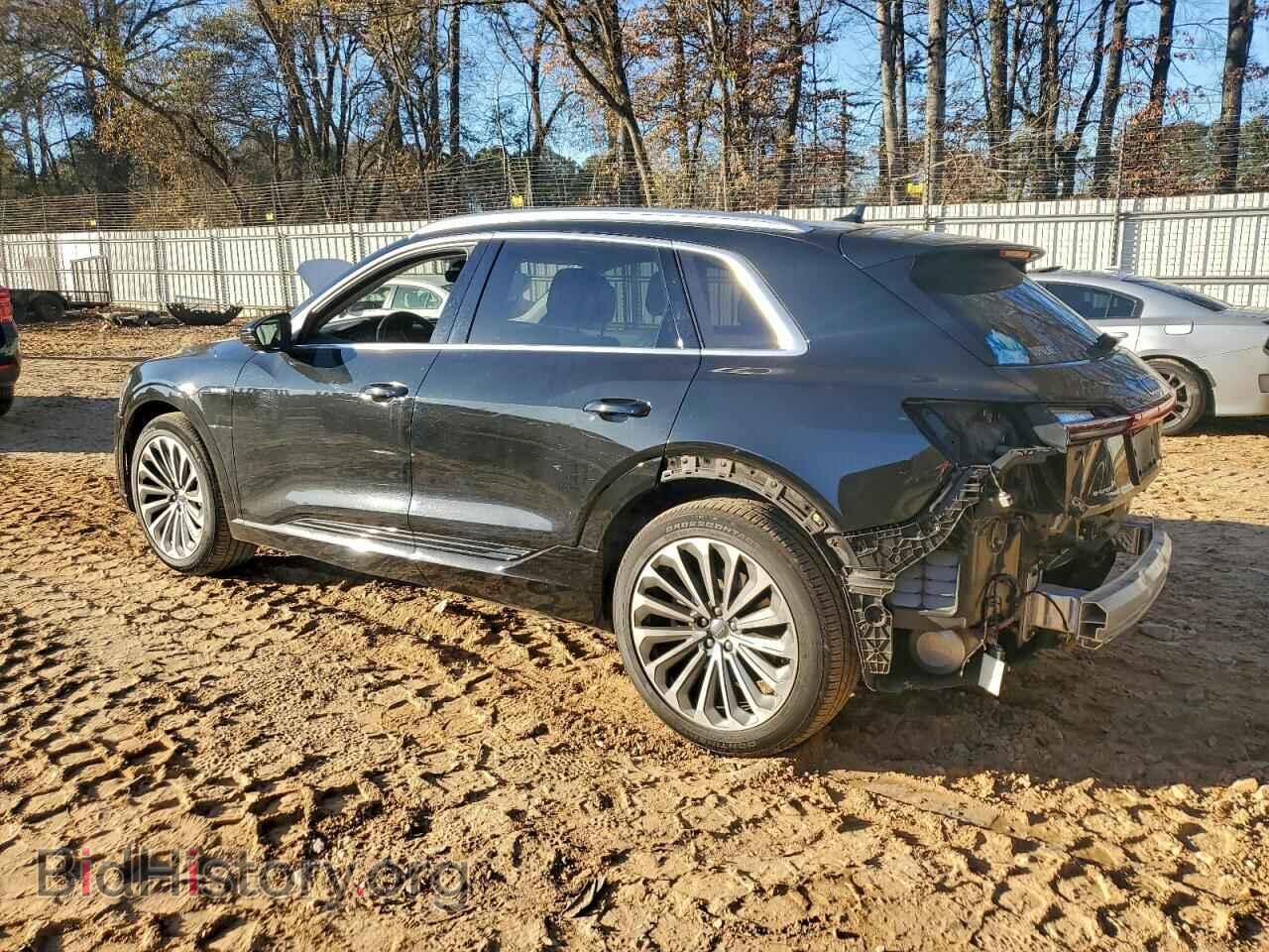 2019 AUDI E-TRON - VIN: WA1VAAGE3KB021632 - Фото 2