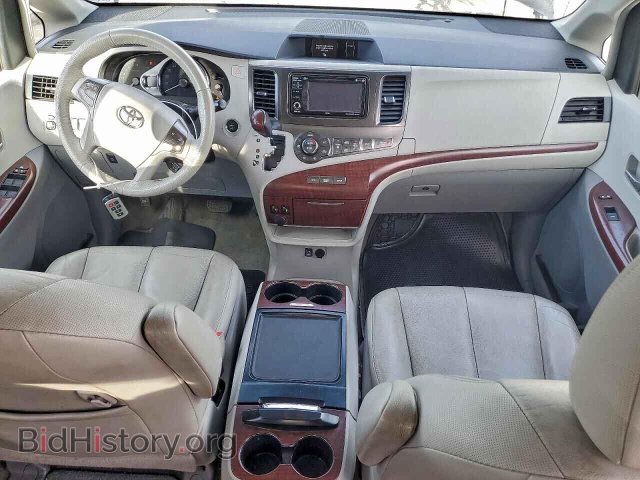 2012 TOYOTA All Models - VIN: 5TDDK3DC4CS045283 - Photo 8