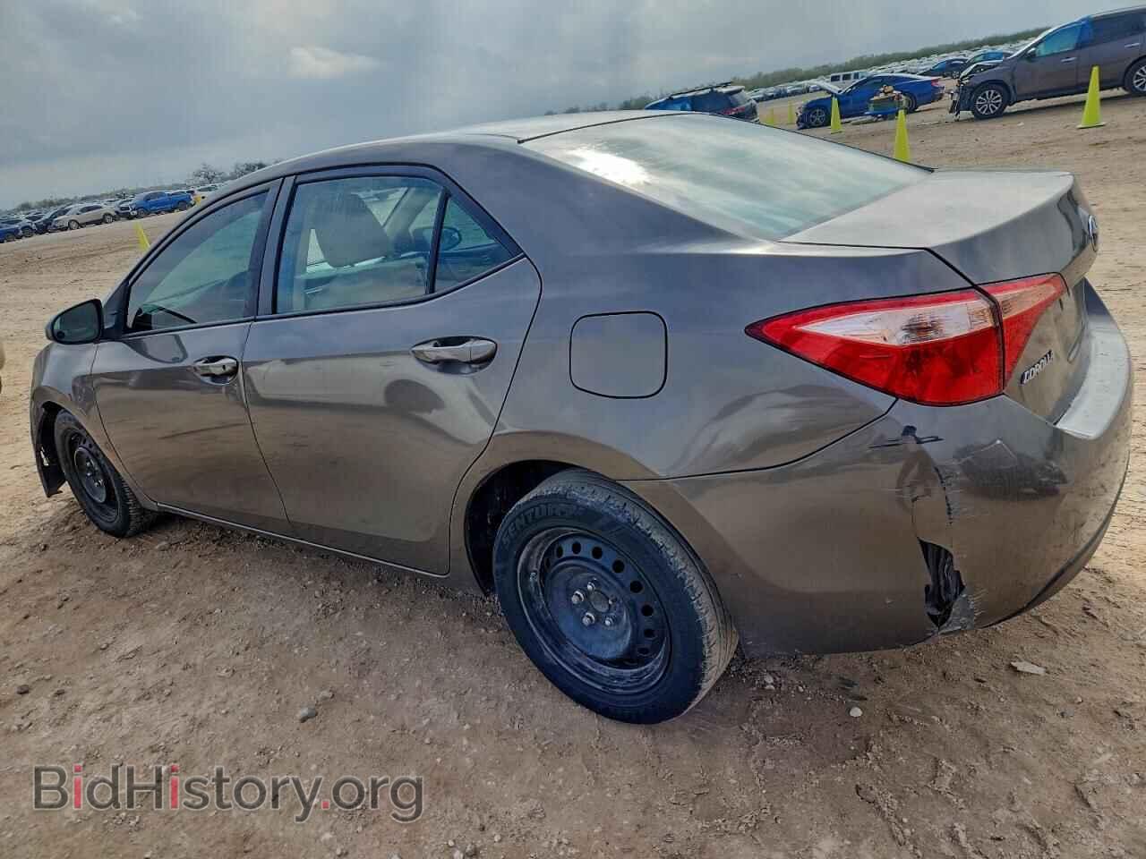 2018 TOYOTA COROLLA - VIN: 5YFBURHE8JP774991 - Фото 2