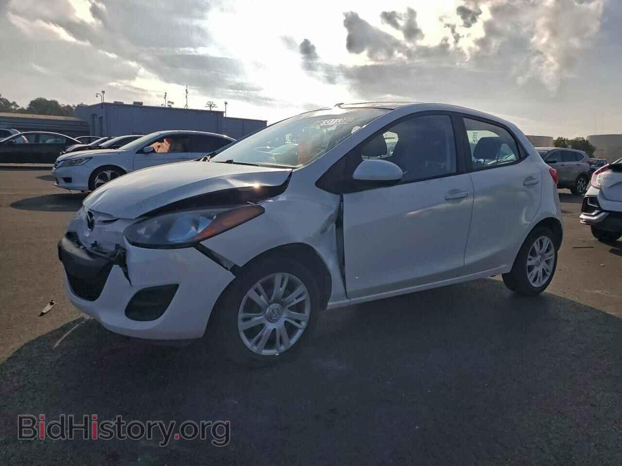 Фотография JM1DE1KZ8D0164865 - MAZDA 2 2013