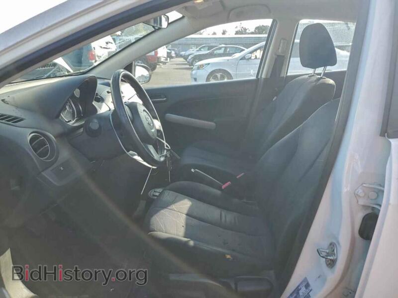 2013 Mazda 2 (VIN JM1DE1KZ8D0164865) — photo 7 of 12