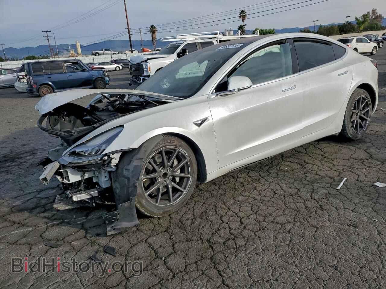 Photo 5YJ3E1EA0JF162087 - TESLA MODEL 3 2018