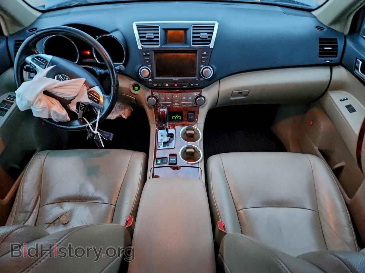 2011 TOYOTA HIGHLANDER - VIN: 5TDDK3EH0BS049727 - Фото 8