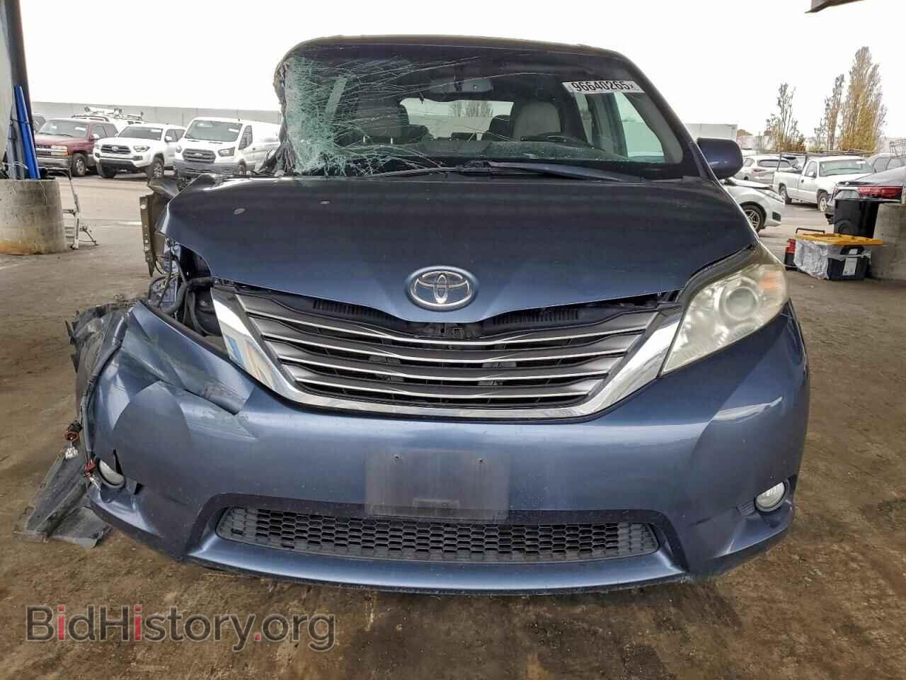 2017 TOYOTA All Models - VIN: 5TDYZ3DC2HS840112 - Фото 5
