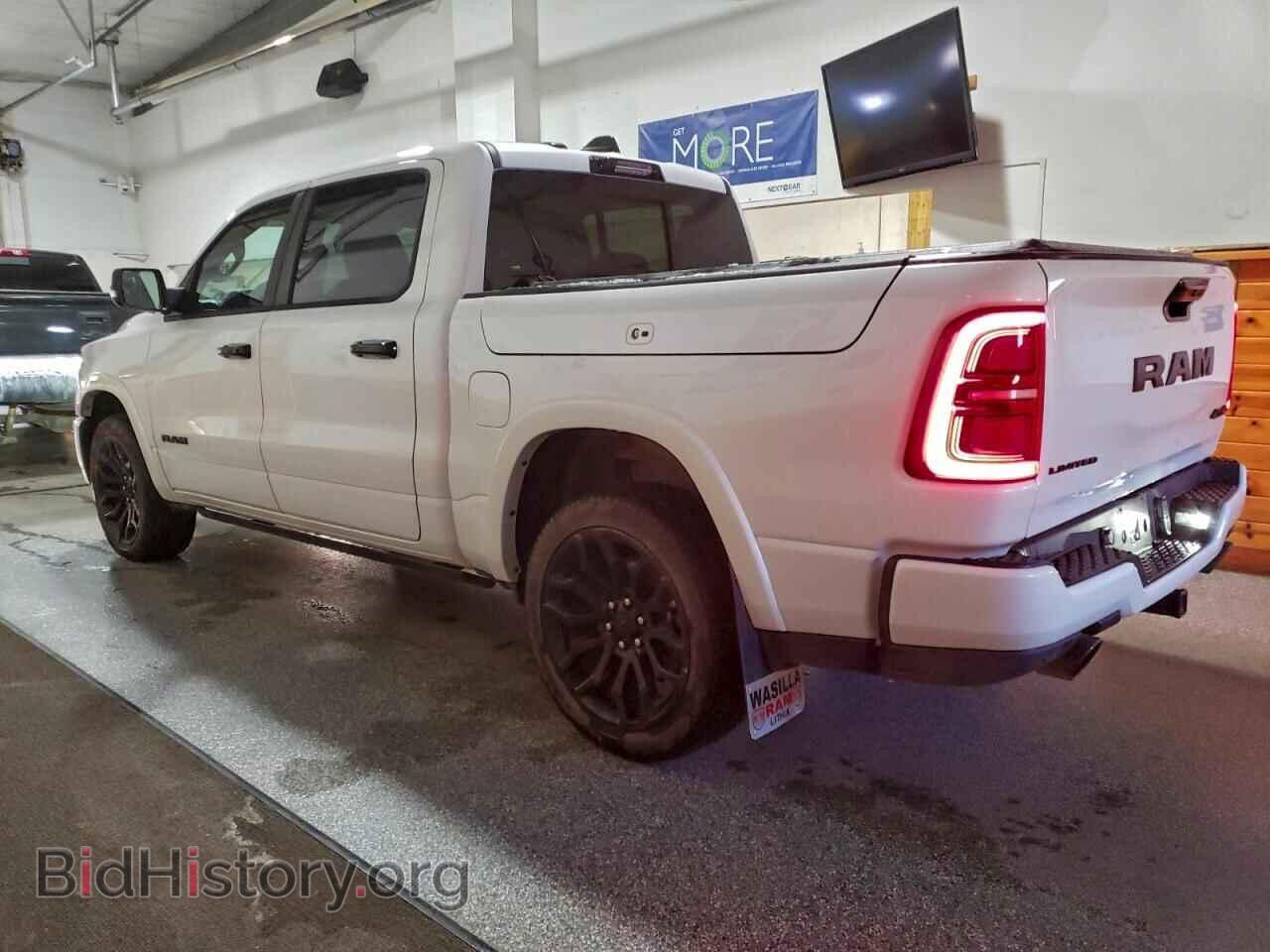 2025 RAM 1500 - VIN: 1C6SRFHP4SN715721 - Photo 2