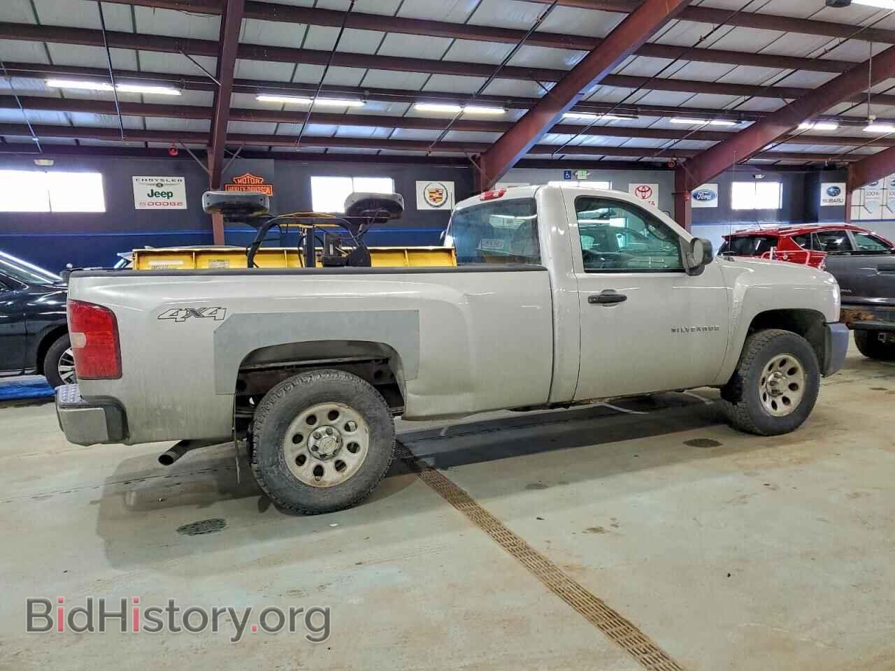 2011 CHEVROLET ALL Models - VIN: 1GCNKPE09BZ381864 - Фото 3
