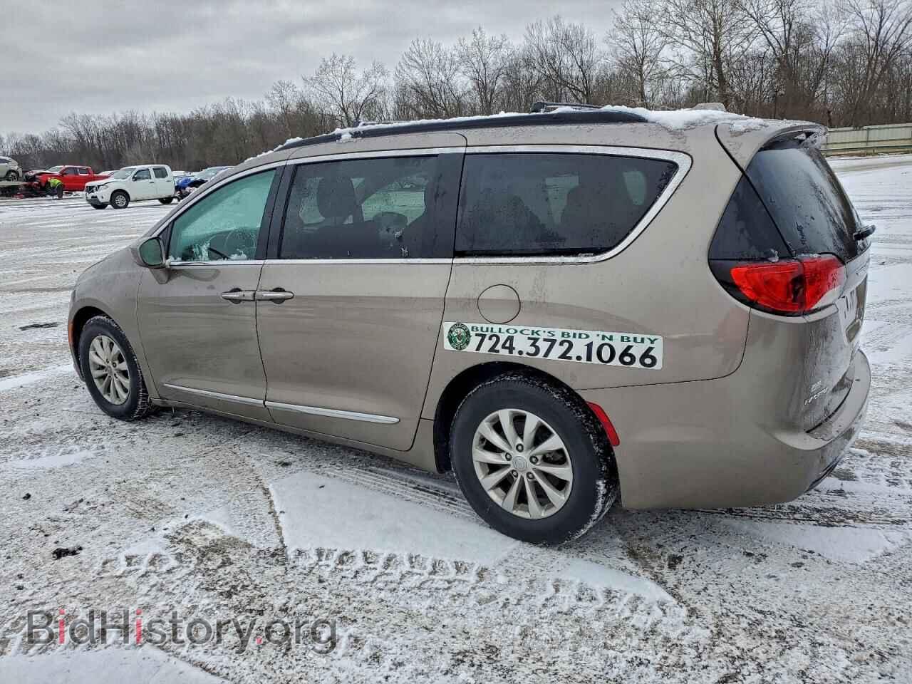 2017 CHRYSLER PACIFICA - VIN: 2C4RC1BG0HR704697 - Photo 2