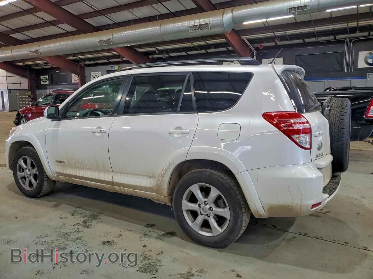 2011 TOYOTA RAV4 - VIN: 2T3DF4DV2BW106249 - Фото 2