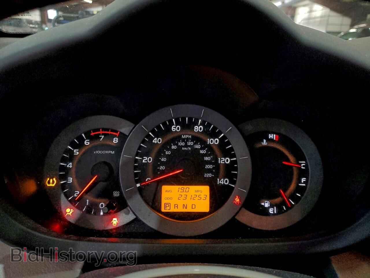 2011 TOYOTA RAV4 - VIN: 2T3DF4DV2BW106249 - Фото 9