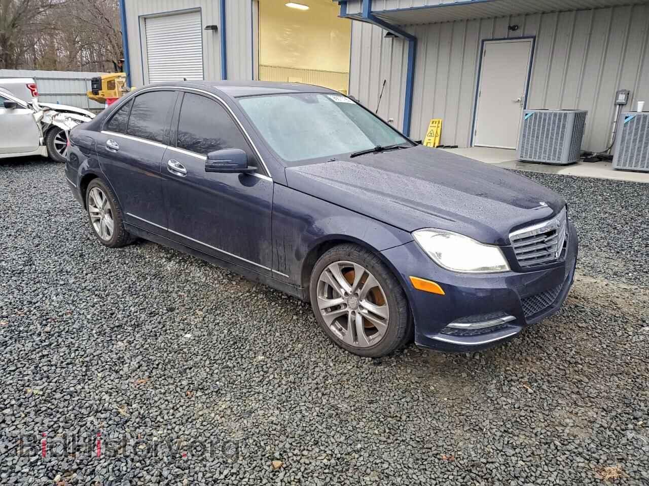 2013 MERCEDES-BENZ C-CLASS - VIN: WDDGF8AB7DR253173 - Фото 4