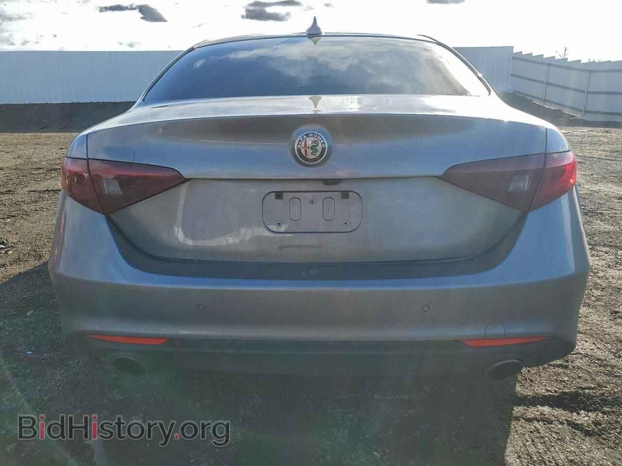 2017 ALFA ROMEO GIULIA - VIN: ZARFAEBN6H7555914 - Photo 6