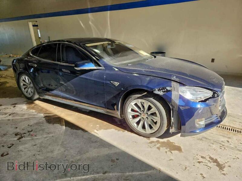 2013 Tesla MODEL S (VIN 5YJSA1DP2DFP20362) — фото 4 из 12