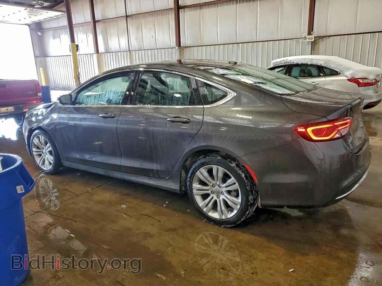 2015 CHRYSLER 200 - VIN: 1C3CCCAB8FN526494 - Фото 2