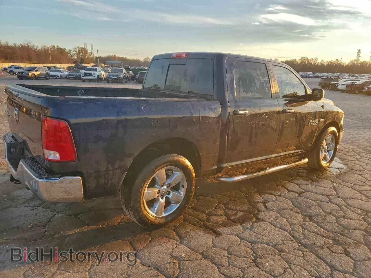 2016 RAM 1500 - VIN: 3C6RR6LT4GG370659 - Фото 3