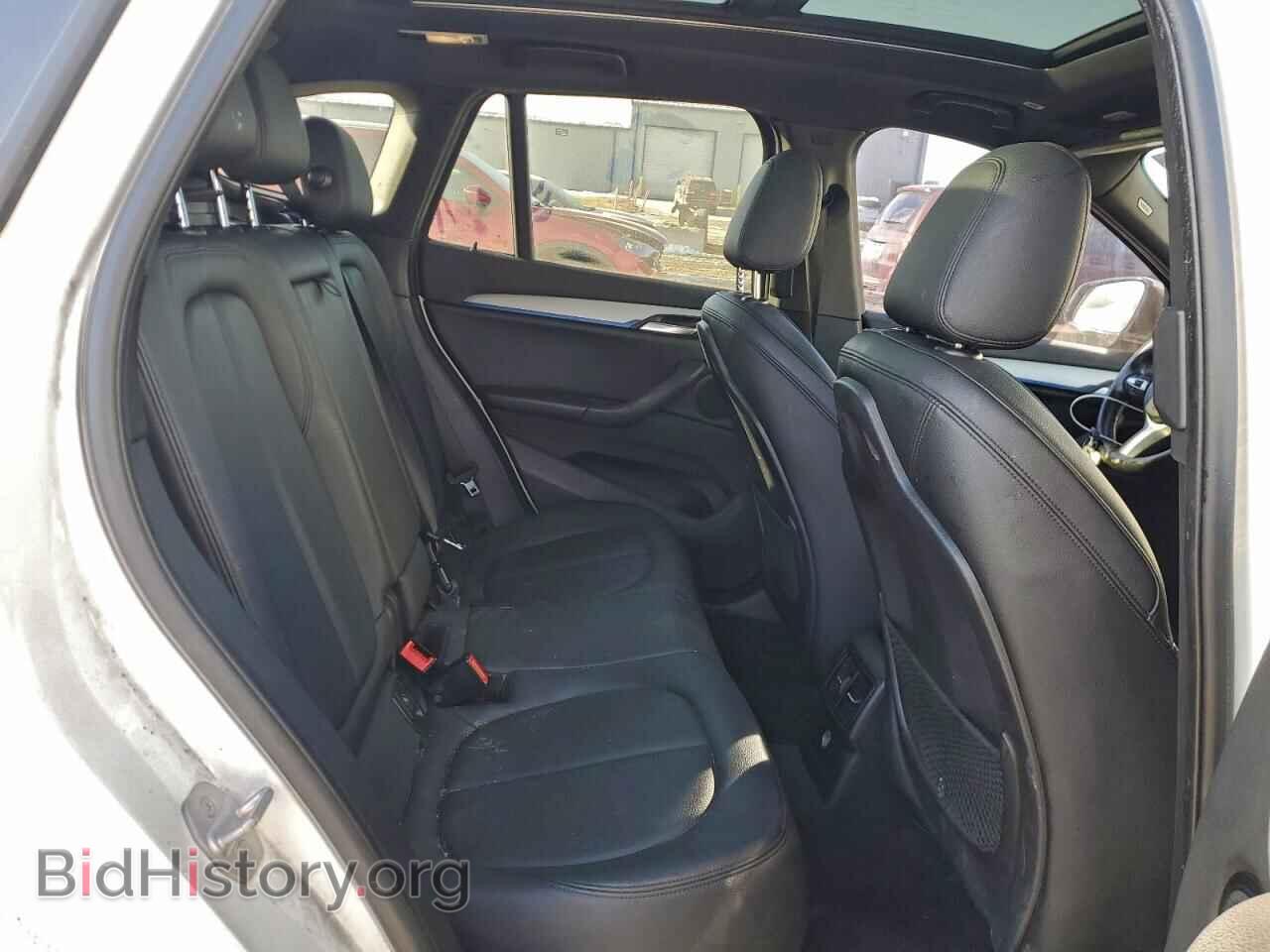 2016 BMW X1 - VIN: WBXHT3C33G5E50911 - Фото 11
