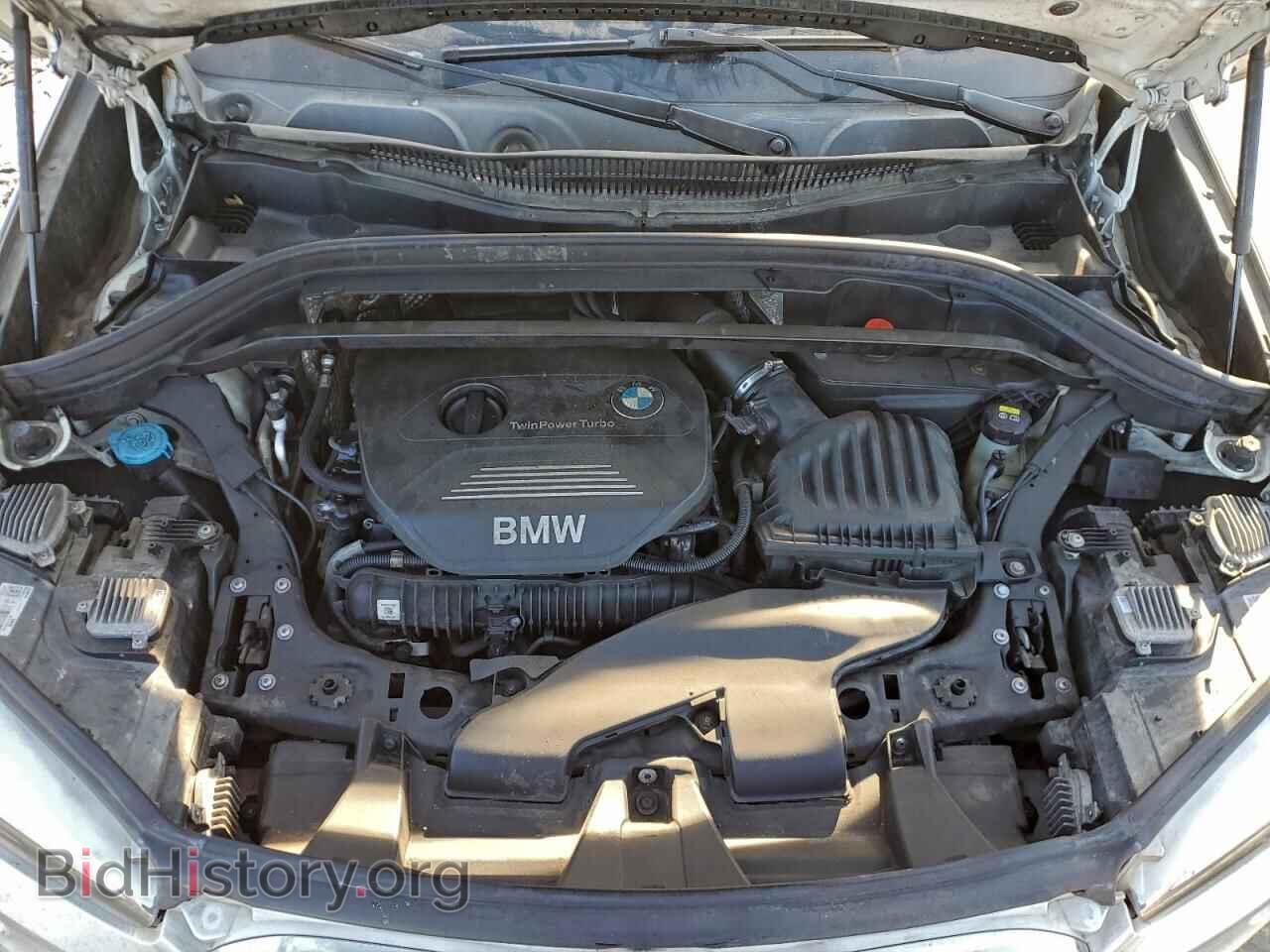 2016 BMW X1 - VIN: WBXHT3C33G5E50911 - Фото 12