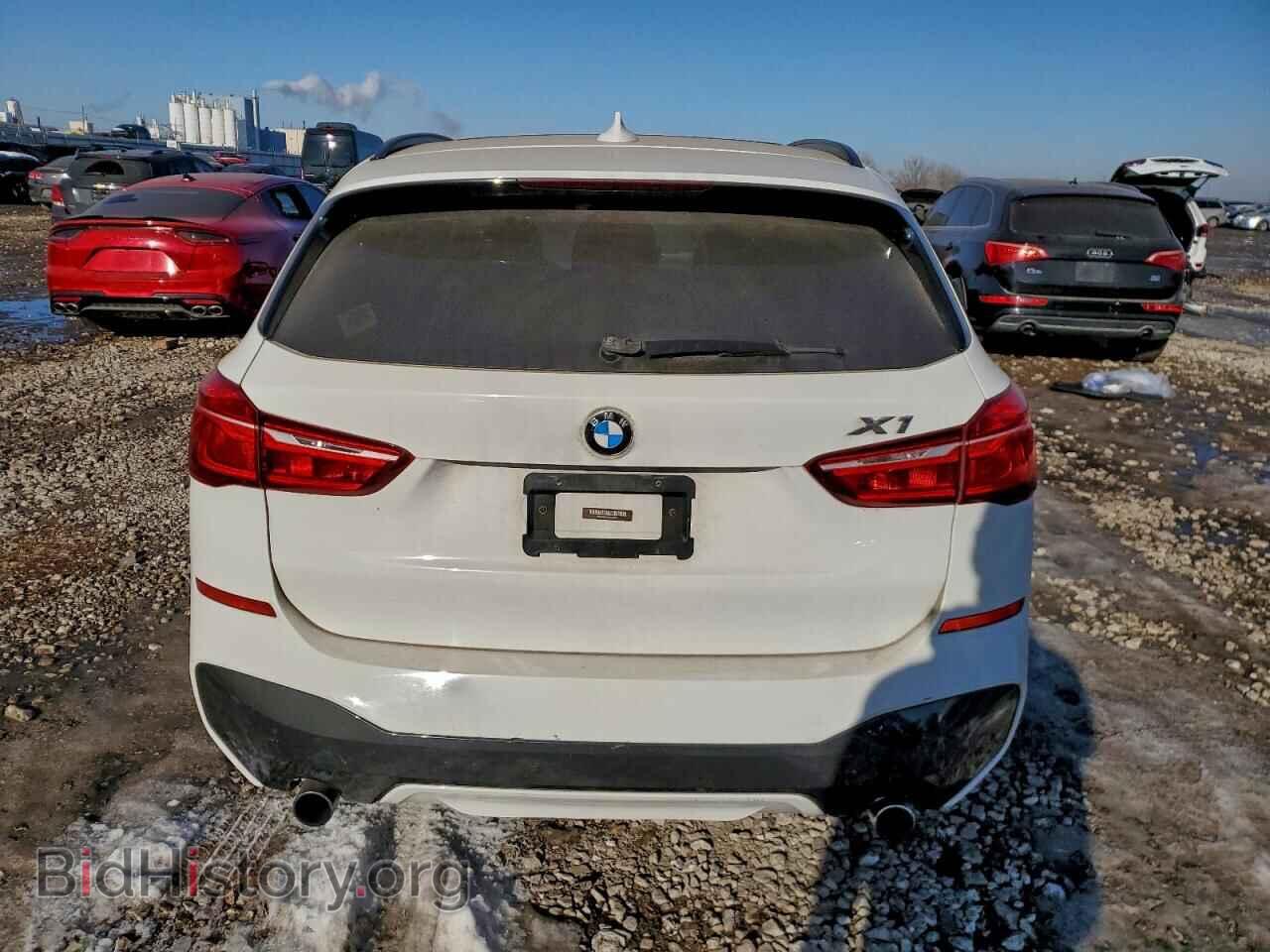 2016 BMW X1 - VIN: WBXHT3C33G5E50911 - Фото 6