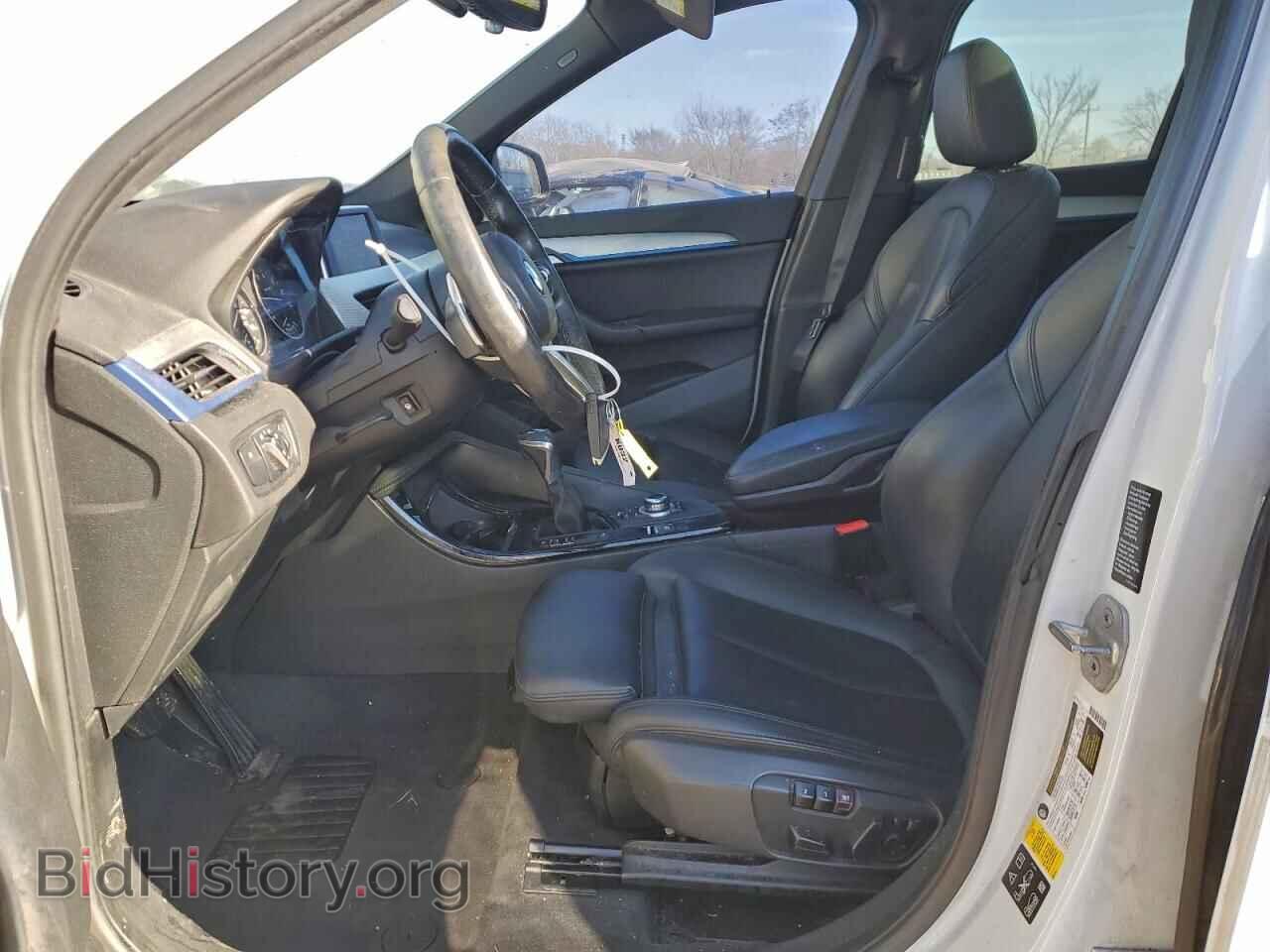 2016 BMW X1 - VIN: WBXHT3C33G5E50911 - Фото 7