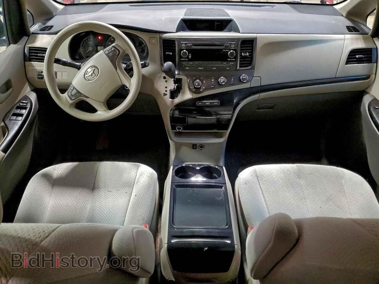 2011 TOYOTA All Models - VIN: 5TDJK3DC2BS008024 - Photo 8