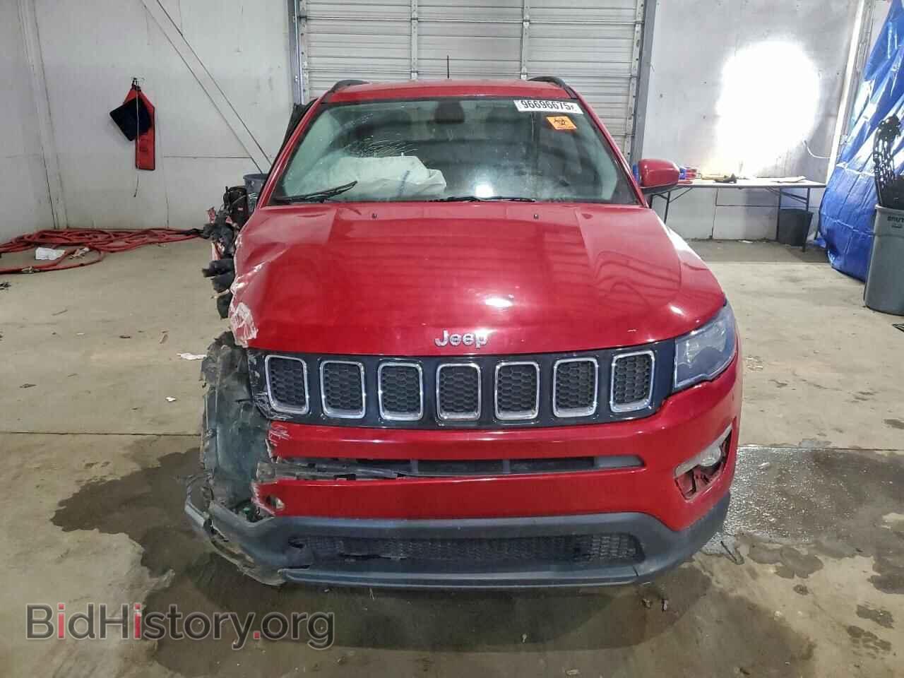 2018 JEEP COMPASS - VIN: 3C4NJCBB4JT124148 - Фото 5