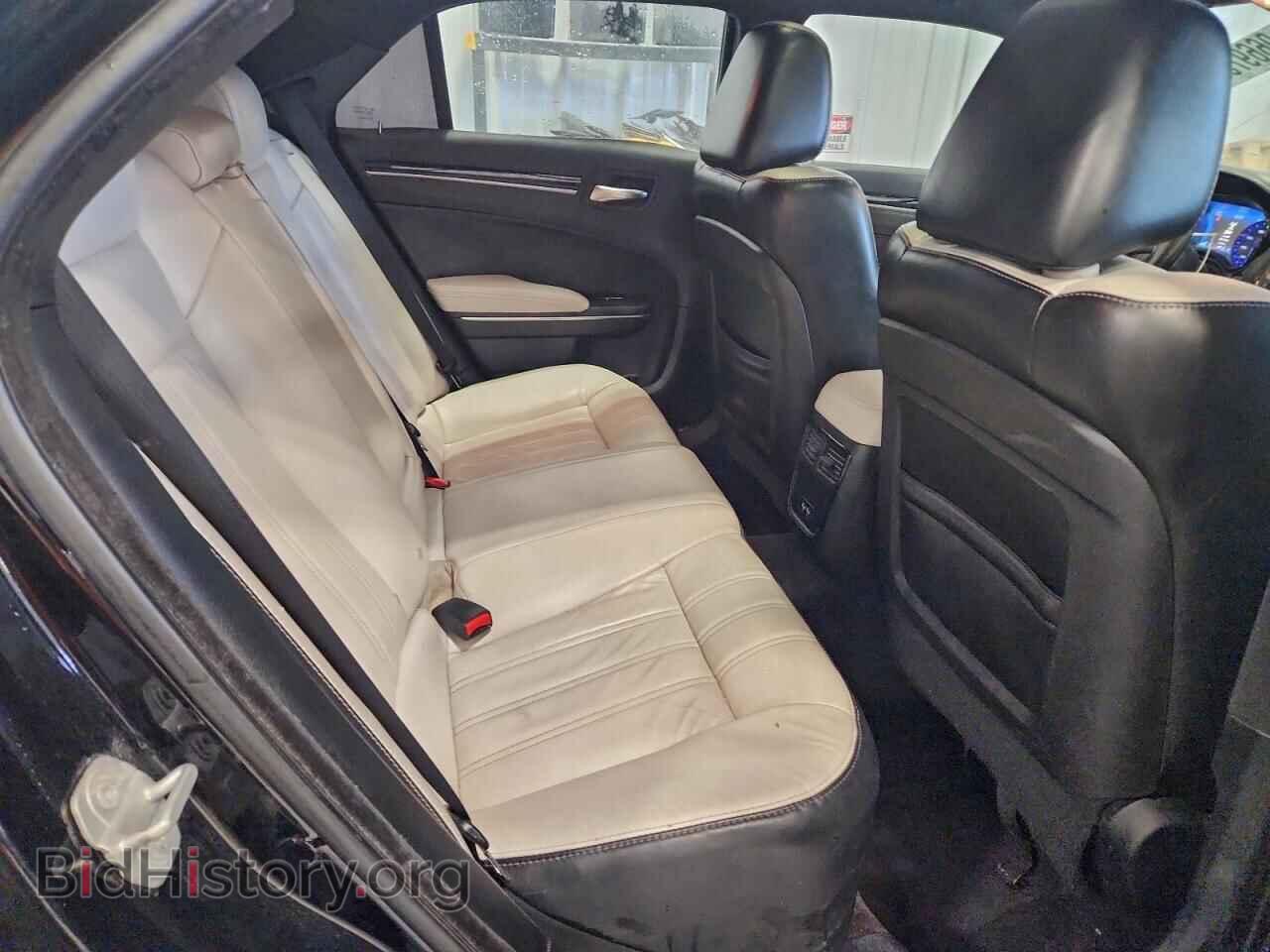 2017 CHRYSLER 300 - VIN: 2C3CCAGG2HH582661 - Фото 10