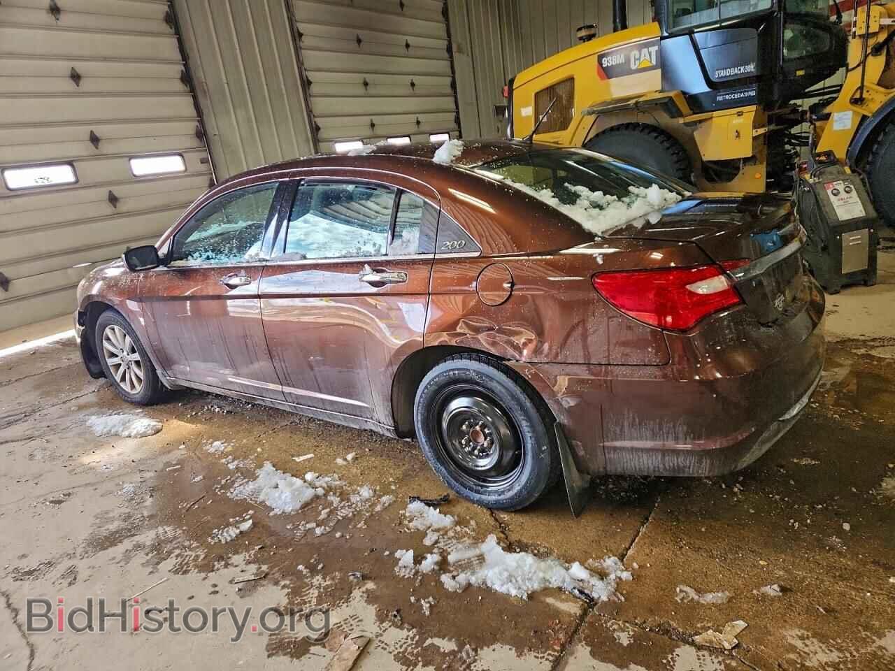 2013 CHRYSLER 200 - VIN: 1C3CCBCG4DN506646 - Фото 2