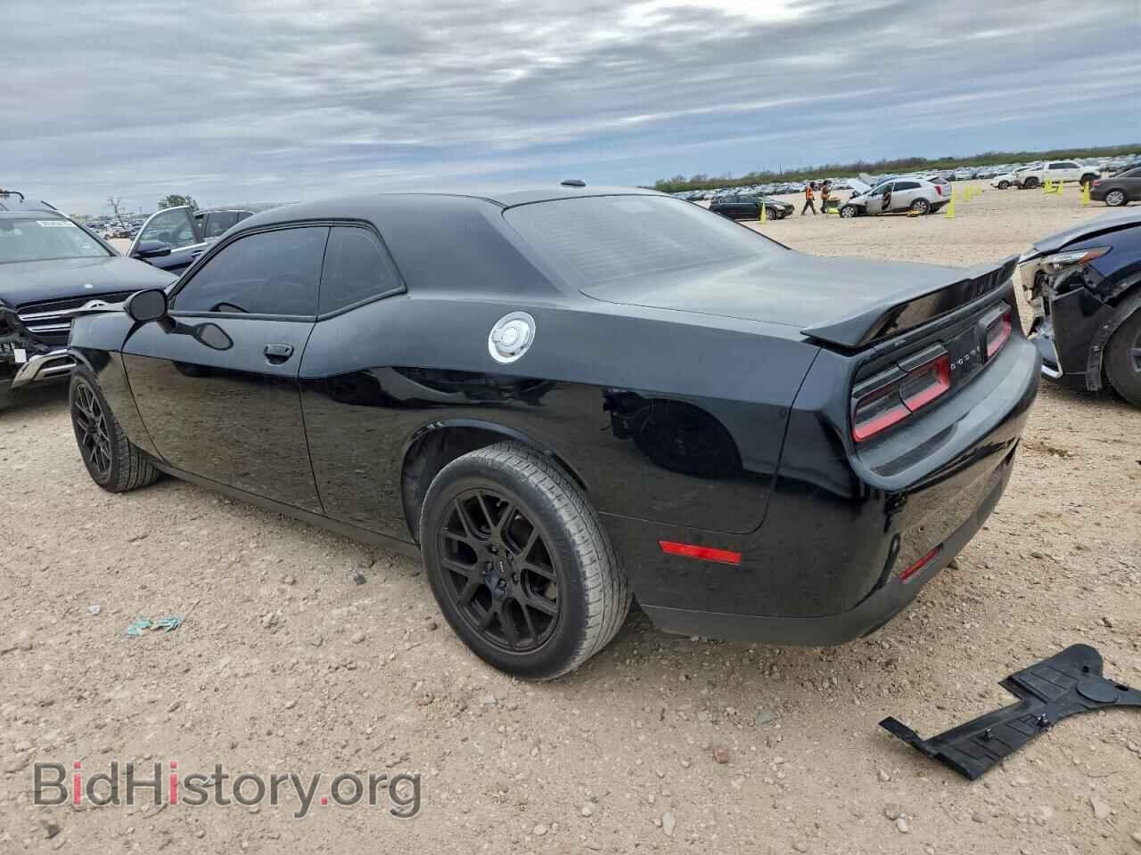 2018 DODGE CHALLENGER - VIN: 2C3CDZAG9JH130829 - Фото 2