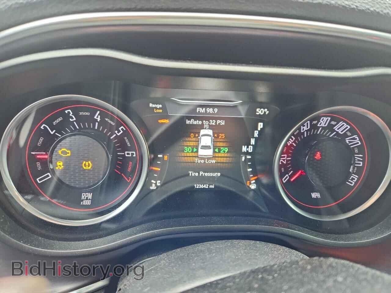 2018 DODGE CHALLENGER - VIN: 2C3CDZAG9JH130829 - Фото 9