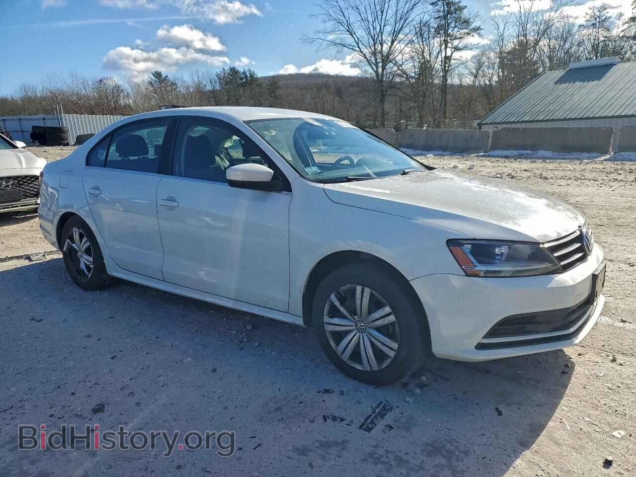 2017 VOLKSWAGEN JETTA - VIN: 3VW2B7AJ7HM375876 - Фото 4