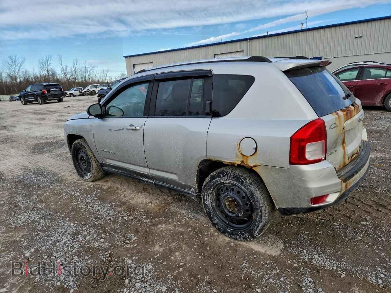2011 JEEP COMPASS - VIN: 1J4NF1FB7BD134853 - Фото 2