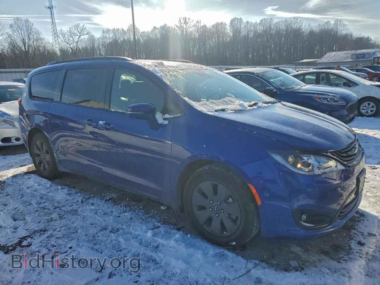 2019 CHRYSLER PACIFICA - VIN: 2C4RC1N75KR532962 - Фото 4