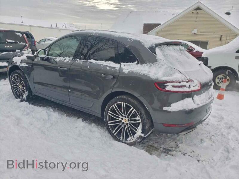 2016 Porsche MACAN (VIN WP1AF2A59GLB92907) — фото 2 из 13