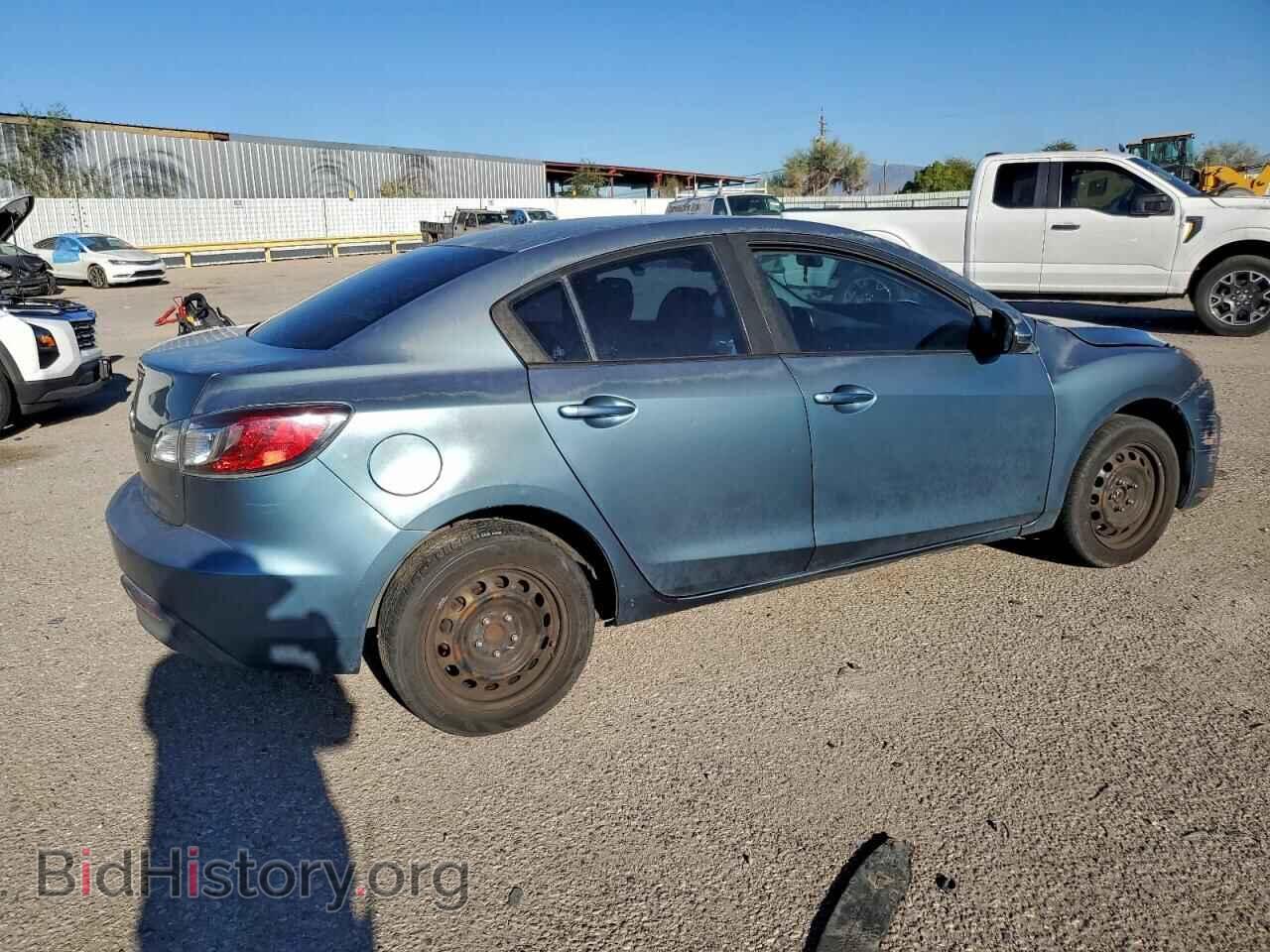 2011 MAZDA 3 - VIN: JM1BL1UF4B1367291 - Фото 3