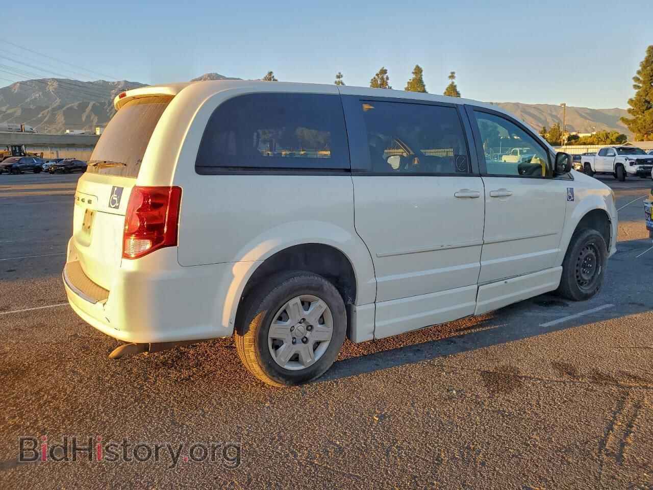 2011 DODGE All Models - VIN: 2D4RN4DG5BR779009 - Photo 3