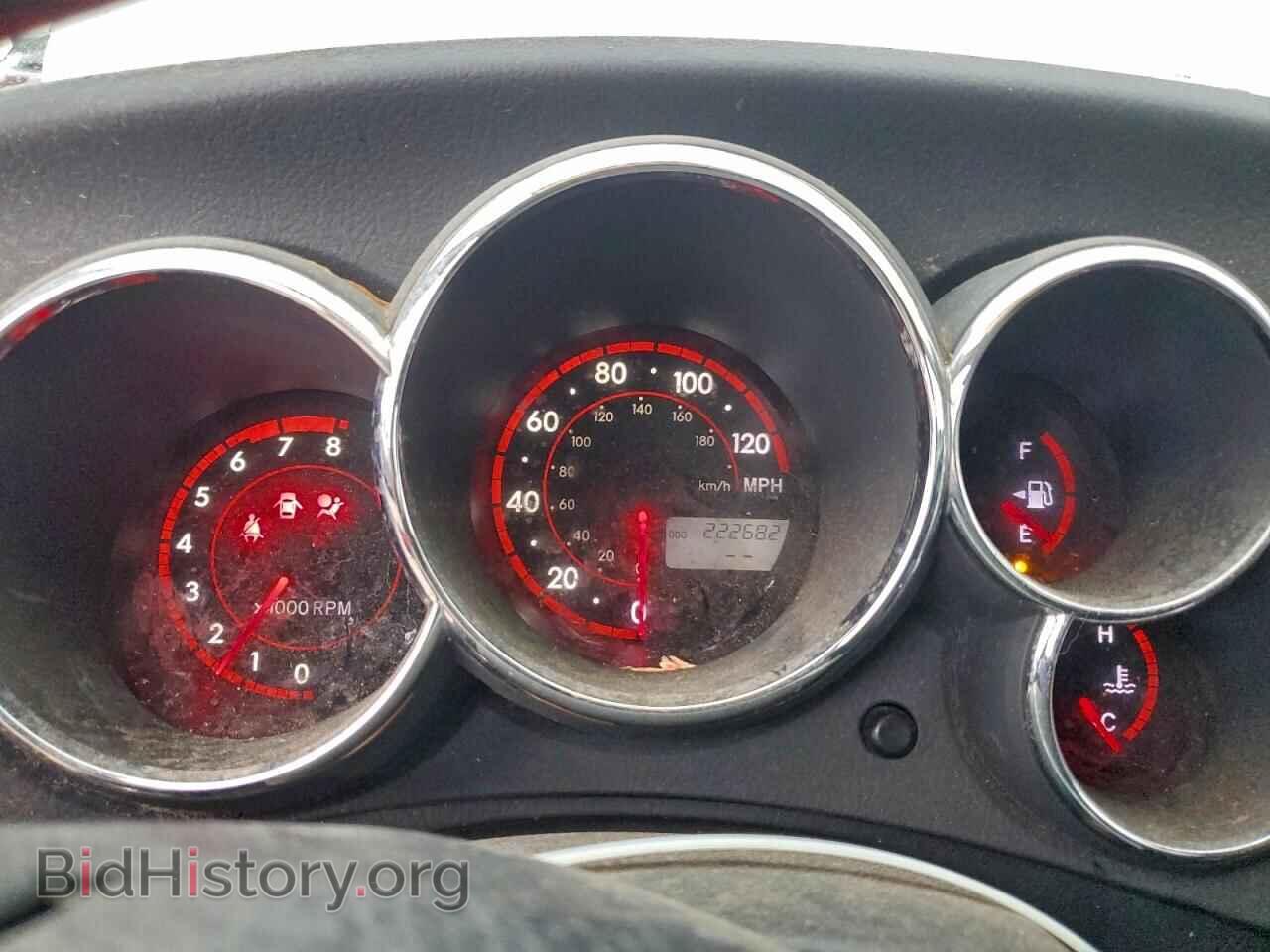 2005 TOYOTA COROLLA - VIN: 2T1LR32E85C406425 - Фото 9