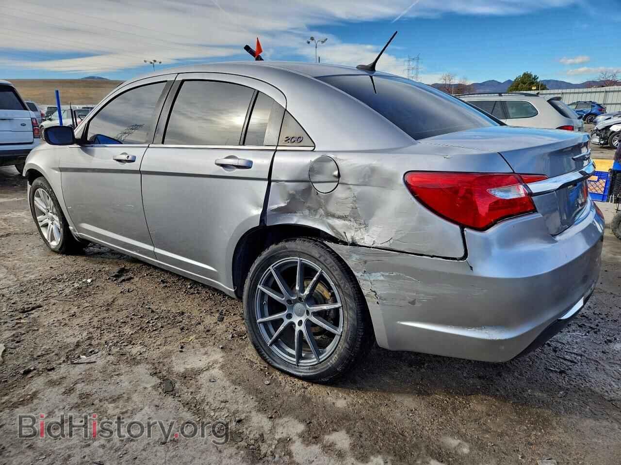 2013 CHRYSLER 200 - VIN: 1C3CCBBB5DN743524 - Photo 2
