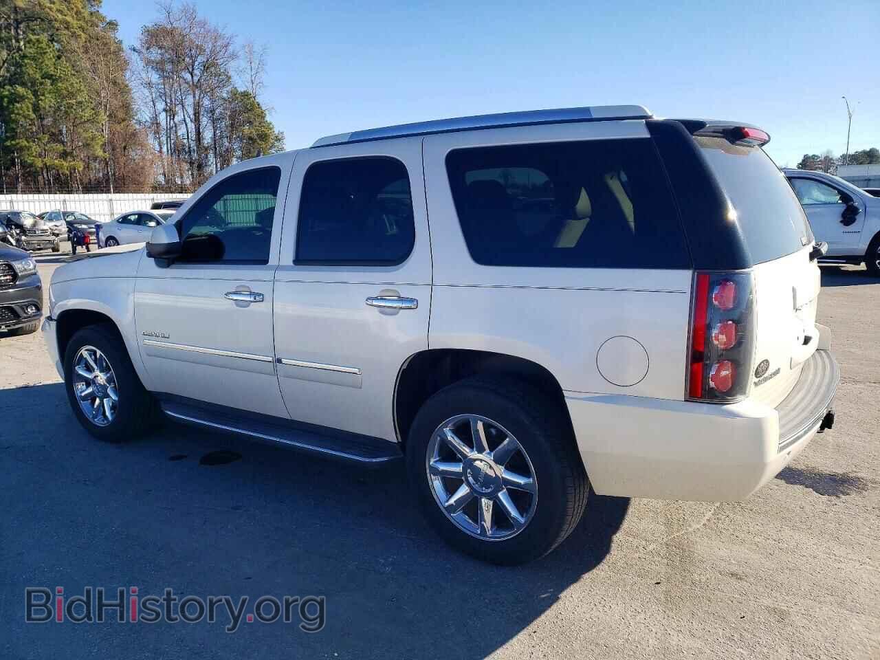 2013 GMC YUKON - VIN: 1GKS2EEF4DR105854 - Фото 2