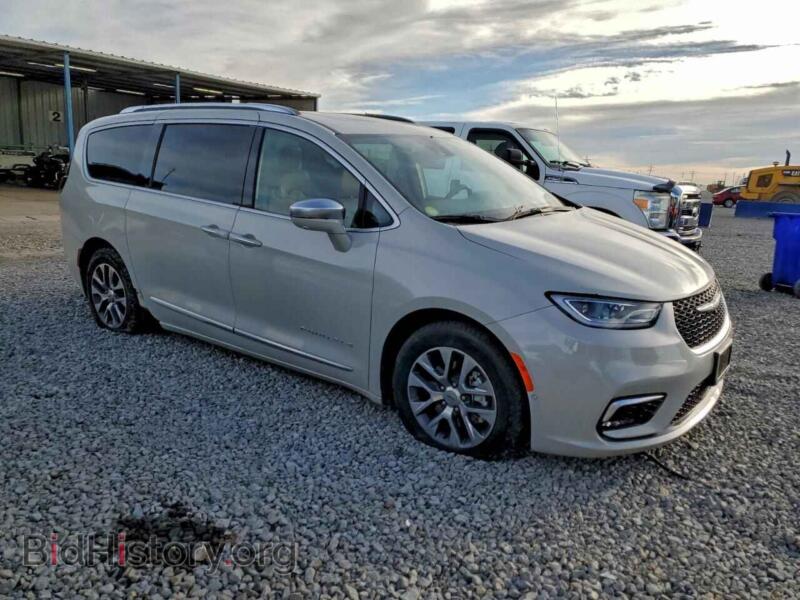 2021 Chrysler PACIFICA (VIN 2C4RC1N70MR603360) — photo 4 of 13