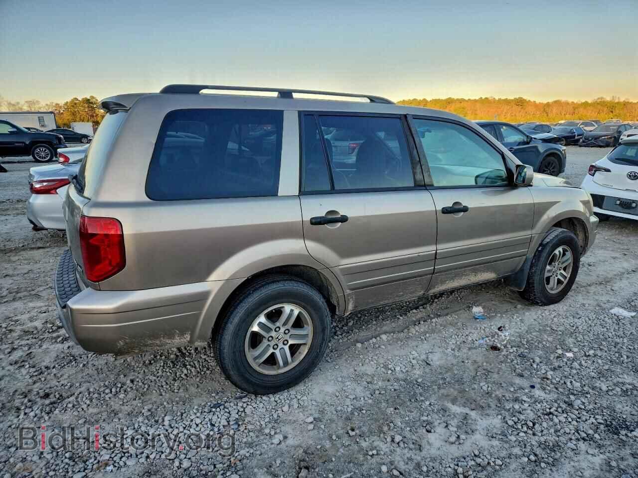 2005 HONDA PILOT - VIN: 5FNYF18555B007932 - Фото 3