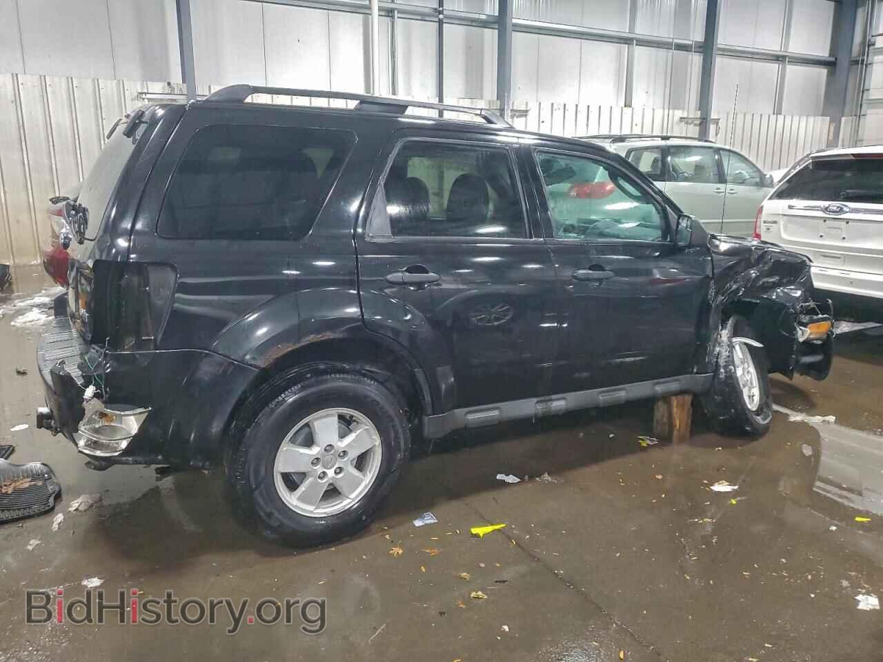 2011 FORD ESCAPE - VIN: 1FMCU9DG1BKC36656 - Фото 3