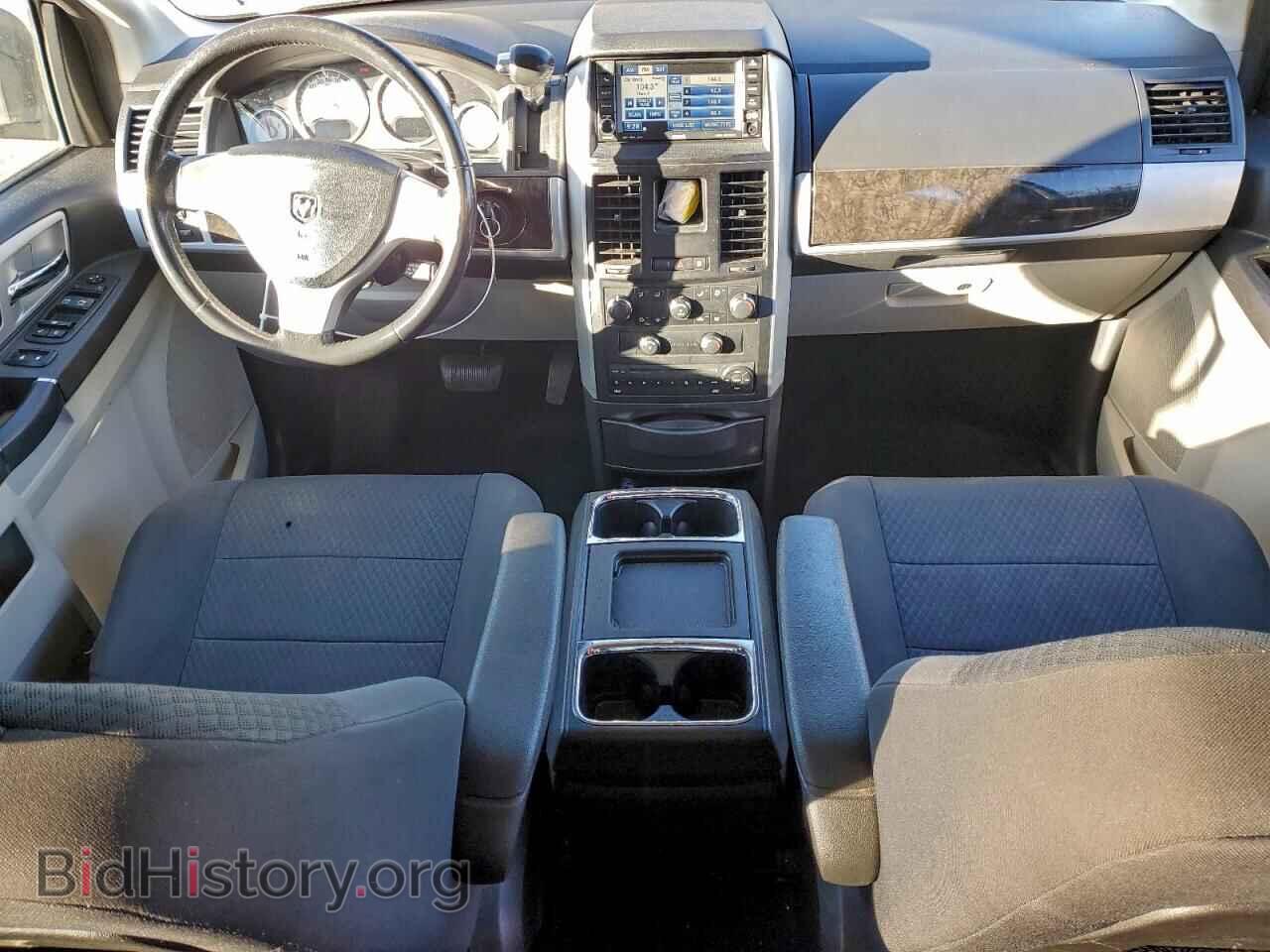 2010 DODGE CARAVAN - VIN: 2D4RN5DX2AR247916 - Фото 8