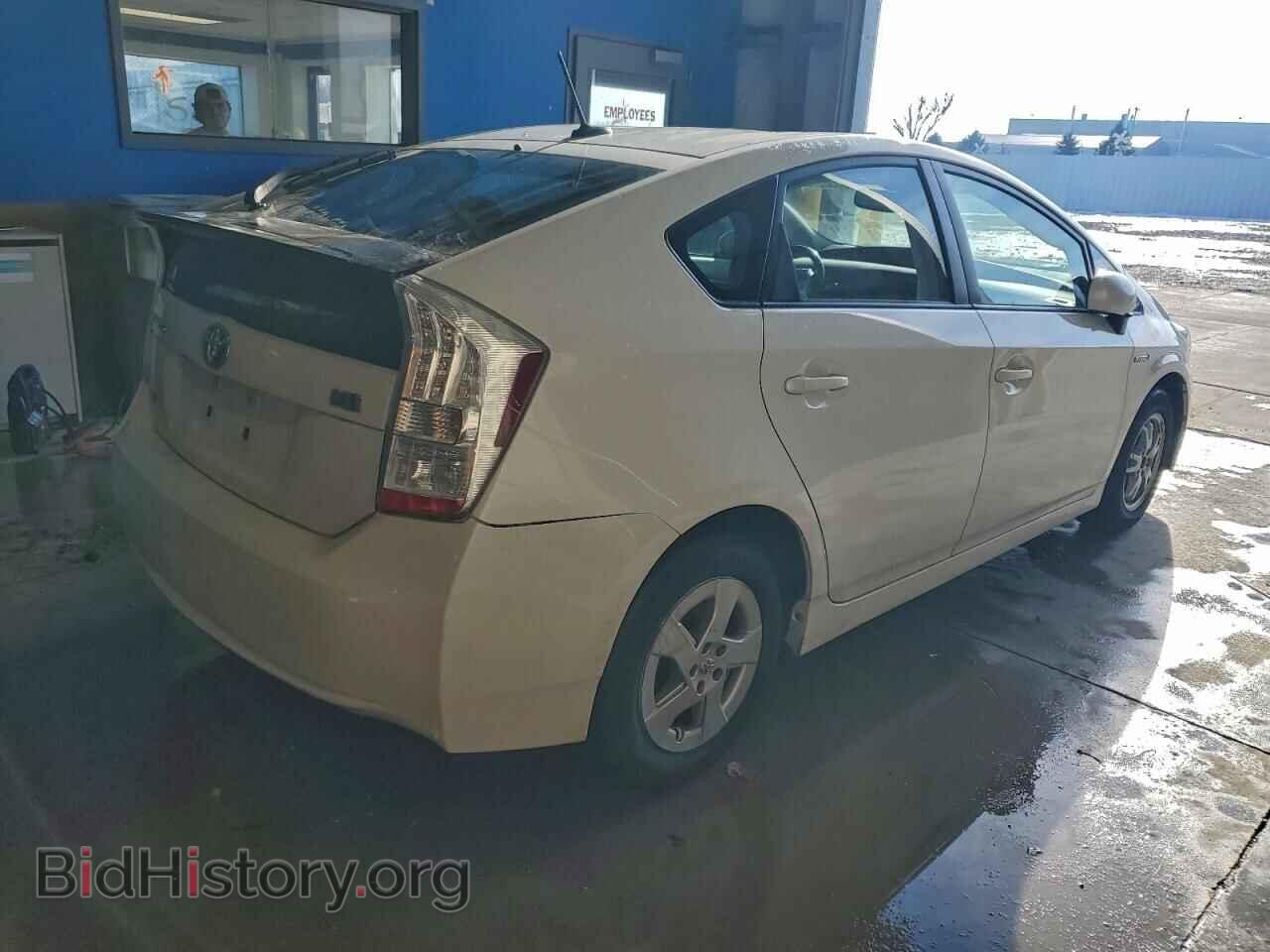 2011 TOYOTA PRIUS - VIN: JTDKN3DU6B0257563 - Фото 3